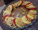 صورة لخطوة 1 من وصفة طبق دوائر اللحم والبطاطا والطماطم في الفرن🤤❤️