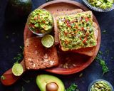 एवोकाडो टोस्ट (avocado toast recipe in hindi) रेसिपी चरण 4 फोटो
