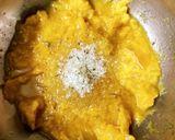 A picture of step 1 of Aamras and puri.