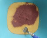 Foto del paso 4 de la receta: Muffins marmolados con cobertura kinder