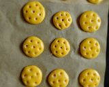 Olajos linzer málnakocsonyával recept fázis 3 fotója