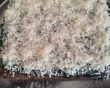 A picture of step 5 of Lamington chocolate cake.