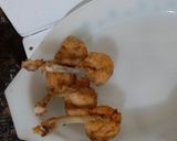 Foto del paso 3 de la receta: Chupetines de pollo frito