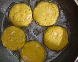 सोया टिक्की - प्रोटीन रिच पौष्टिक स्टार्टर (Soya Tikki : Protein Rich Nutritious Starter) रेसिपी चरण 8 फोटो