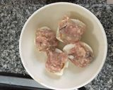 รูปขั้นตอนการทำที่ 3 ของ ไข่เค็มนึ่งหมูสับปลาเค็ม