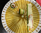 Foto del paso 4 de la receta: Rollitos de Calabacín y Salmón
