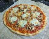 Foto del paso 5 de la receta: Pizza de atún, jamón y champiñones