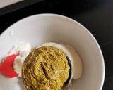 Foto del paso 2 de la receta: Quenelle de mascarpone y pistache con frutos rojos