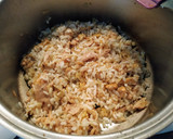 Foto del paso 3 de la receta: Arroz caldoso con pollo, espinacas y especias