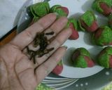 A picture of step 7 of Almond strawberry delights.