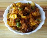 A picture of step 3 of "Rava Kachori".