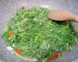 Foto langkah ke 4 dari resep Tumis Bayam Simple.