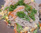 Foto langkah ke 5 dari resep Bihun Goreng.