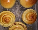 Foto langkah ke 4 dari resep Roti manis dengan selai nenas dan coklat.