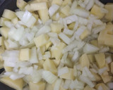 Foto del paso 1 de la receta: Tortilla de patata y cebolla