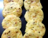 A picture of step 7 of Moong dal idli.