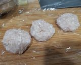 煎洋蔥肉餅的食譜步驟2照片