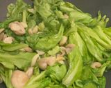 蘑菇蛋炒茼蒿的食譜步驟3照片