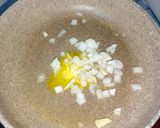 Foto langkah ke 3 dari resep Easy Creamy Vegetable Soup.