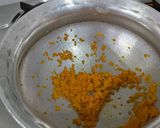 A picture of step 2 of Schezwan Upma bites.