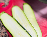 Foto del paso 1 de la receta: Ensalada templada de calabacín con soja texturizada 🥒 🫚 🥑 🥗