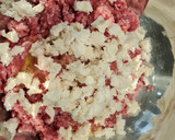 Foto del paso 2 de la receta: Albóndigas en salsa de pimientos del piquillo