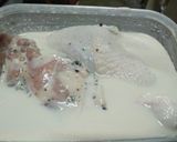 รูปขั้นตอนการทำที่ 2 ของ ไก่ย่างนมสดซอสหม่าล่า