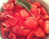 Une image de l'étape 1 de Tomates cuisinées.