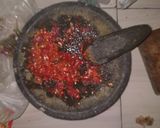 Foto langkah ke 3 dari resep Sambal goreng terung ungu.