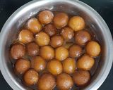 A picture of step 7 of Gulab jamun.