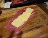 Foto del paso 2 de la receta: Involtini de Escalopa con jamón y queso