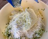 Cukkini tócsni, vagy fasírt recept fázis 5 fotója