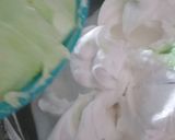 Foto langkah ke 5 dari resep Chiffon Pandan Lembut.