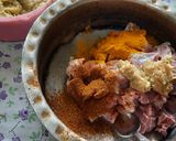 A picture of step 1 of Nagpur special famous dish spicy homemade saoji masala mutton.