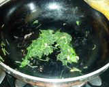 A picture of step 3 of Spinach soup.