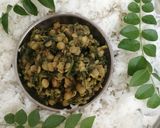 A picture of step 4 of Palak Dal fry.