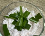 Foto langkah ke 1 dari resep Getuk Lindri Singkong.