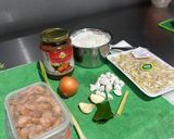 Foto langkah ke 1 dari resep Nasi Goreng Tomyum Ala Fe.