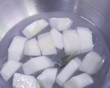รูปขั้นตอนการทำที่ 2 ของ แกงเขียวหวานลูกชิ้นไก่ยัดใส้ไข่นกกระทา