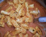 A picture of step 5 of Dhaba style paneer tikka masala.