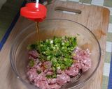 月見蛋蒸肉的食譜步驟2照片