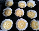 Foto langkah ke 4 dari resep Kue Muffin isi Keju.