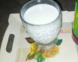 A picture of step 1 of Rooh afza Milkshake.