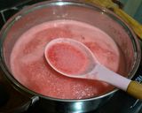 Foto langkah ke 1 dari resep Puding Lumut Merah Putih.