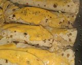 રોટી ચાઇનીઝ રોલ (Roti Chinese Roll Recipe In Gujarati) રેસીપી સ્ટેપ2ફોટો
