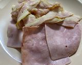 รูปขั้นตอนการทำที่ 2 ของ [อาหารเช้า] ขนมปังไข่แซนวิชแฮมเบคอน
