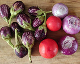 செட்டிநாடு கத்தரிக்காய் மசாலா (Chettinad brinjal masala recipe in tamil) ரெசிபி ஸ்டேப் 1 புகைப்படம்