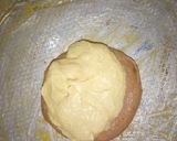 A picture of step 9 of Zebra cake.