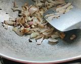 A picture of step 3 of Quinoa pulao.