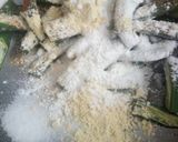 A picture of step 1 of Karari bhindi.